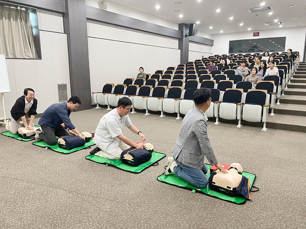 김해문화재단, 임직원 대상 